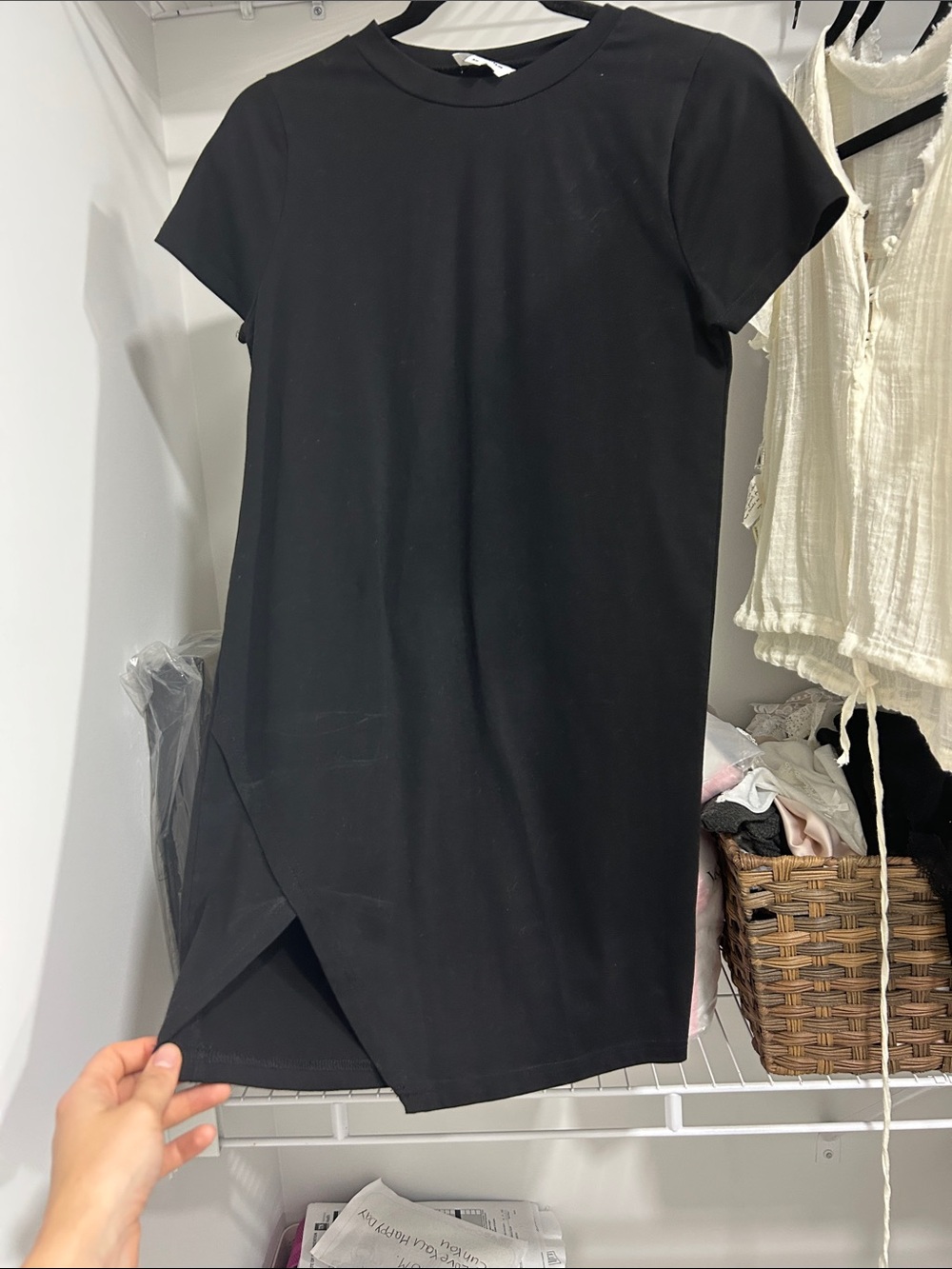 superdown Black Short Sleeve Crewneck Mini Dress